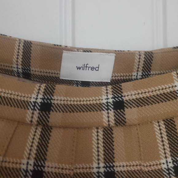 Wilfred plaid skirt size 6 - Picture 3 of 5